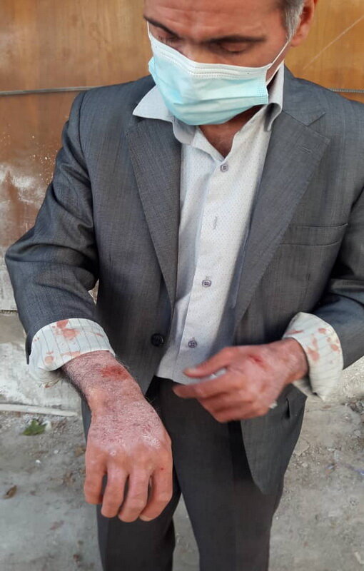 ضرب و شتم آمر به معروف به خاطر تذکر به خانم بدحجاب! ضرب و شتم آمر به معروف به خاطر تذکر به خانم بدحجاب!