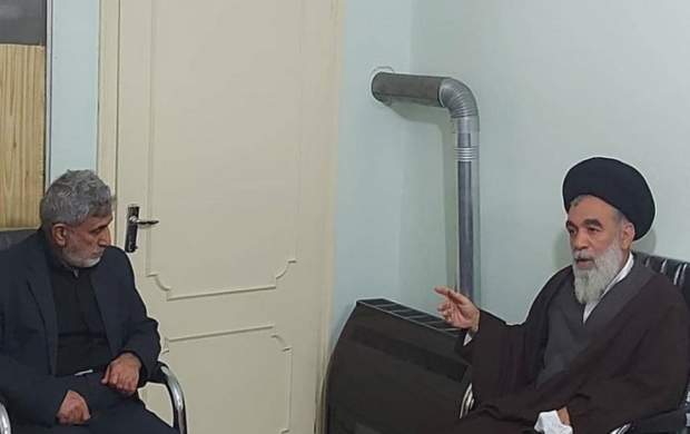 گفتوگوی سردار قاآنی با آیتالله حسینی خراسانی گفتوگوی سردار قاآنی با آیتالله حسینی خراسانی