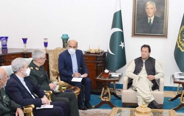 عمران خان: مرز پاکستان و ایران، مرز صلح است عمران خان: مرز پاکستان و ایران، مرز صلح است
