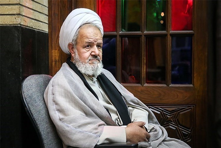 آیتالله سعیدی: مرحوم فیروزآبادی، فردی ولایتمدار بود آیتالله سعیدی: مرحوم فیروزآبادی، فردی ولایتمدار بود