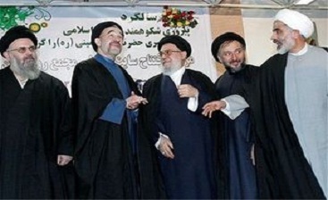 طلبهای که رفیق فتنهگران است و شریک دلسوزان انقلاب! طلبهای که رفیق فتنهگران است و شریک دلسوزان انقلاب!