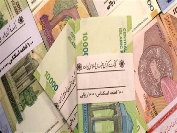 نقدینگی از مرز ۴۰۰۰ هزار میلیارد تومان گذشت نقدینگی از مرز ۴۰۰۰ هزار میلیارد تومان گذشت