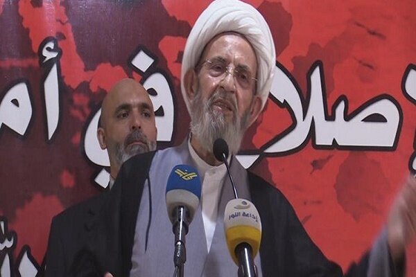 عربستان سعودی به دنبال نابودی لبنان است عربستان سعودی به دنبال نابودی لبنان است