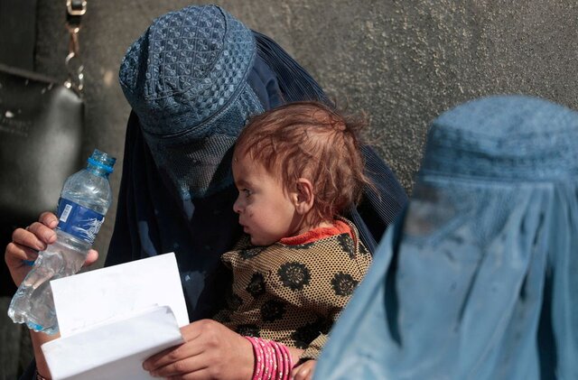 وعده ی کمک ۳۷۴ میلیون دلاری انگلیس، در آستانه کنفرانس حامیان افغانستان وعده ی کمک ۳۷۴ میلیون دلاری انگلیس، در آستانه کنفرانس حامیان افغانستان