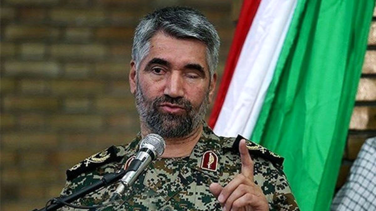 ناگفتههایی از فتنههای سهدهه اخیر/بی بصیریتی خودی ها یکی از علل ایجاد فتنهها ناگفتههایی از فتنههای سهدهه اخیر/بی بصیریتی خودی ها یکی از علل ایجاد فتنهها