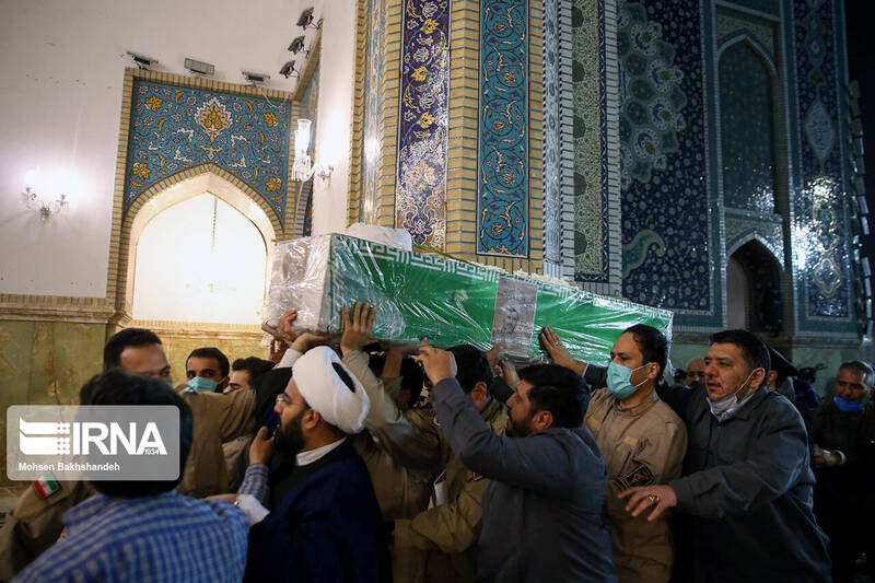 وداع با پیکر شهید حادثه حرم مطهر رضوی وداع با پیکر شهید حادثه حرم مطهر رضوی