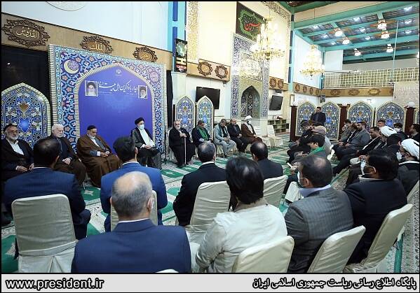 مداحان چه مطالباتی از رئیس جمهور داشتند؟ مداحان چه مطالباتی از رئیس جمهور داشتند؟