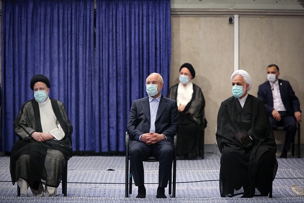 دیدار مسئولان نظام با رهبر انقلاب در دهمین روز ماه رمضان
