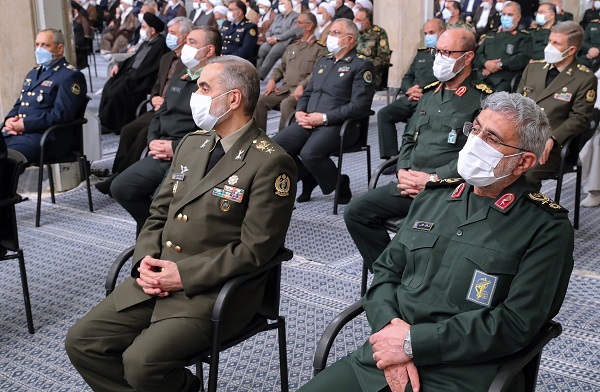 دیدار مسئولان نظام با رهبر انقلاب در دهمین روز ماه رمضان