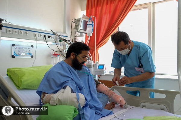 حال و روز مضروب حادثه تروریستی حرم رضوی