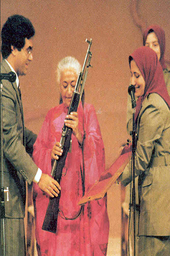 چرایی طرح نام آوازه خوان گروهک منافقین در سیما/ مرضیه کیست؟ چرایی طرح نام آوازه خوان گروهک منافقین در سیما/ مرضیه کیست؟