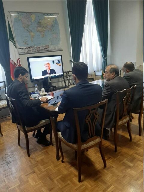 گفتوگوی مشاور ارشد وزیر خارجه کشورمان با فرستاده ویژه دبیرکل سازمان ملل در امور یمن گفتوگوی مشاور ارشد وزیر خارجه کشورمان با فرستاده ویژه دبیرکل سازمان ملل در امور یمن