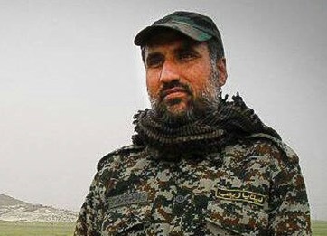 روایتی از حرکت عجیب یک مدافع حرم در برابر یک خانم بدکاره! روایتی از حرکت عجیب یک مدافع حرم در برابر یک خانم بدکاره!