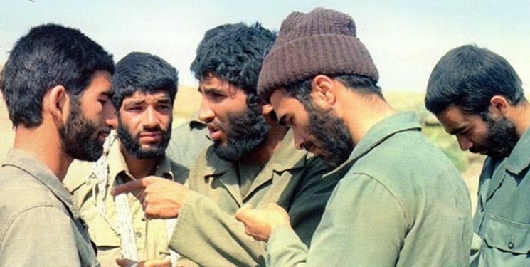 هنرنمایی شهید خرازی و گل به خودی تیراندازی دشمن وسط معرکه هنرنمایی شهید خرازی و گل به خودی تیراندازی دشمن وسط معرکه