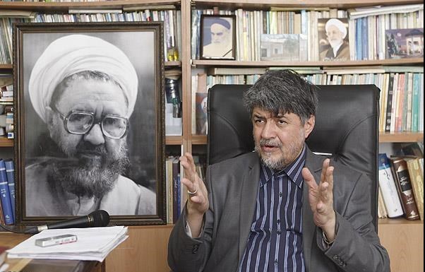 فیلم/ فرزند ارشد شهید مطهری: برادرم به حرف ما گوش نمیکند فیلم/ فرزند ارشد شهید مطهری: برادرم به حرف ما گوش نمیکند