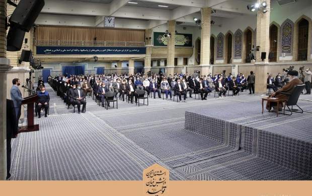 دیدار جمعی از کارگران با رهبرانقلاب