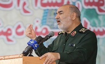 در آینده نزدیک بر دشمنانمان غلبه نهایی خواهیم کرد/ در نبرد حق و باطل قرار داریم در آینده نزدیک بر دشمنانمان غلبه نهایی خواهیم کرد/ در نبرد حق و باطل قرار داریم