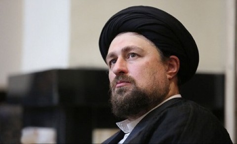 محکمات خط امام(ره)را فدای مطامع جریان انحراف و تحریف نکنید/ادبیات صریح امام درباره نرفتن زیر بار تحریم ها
