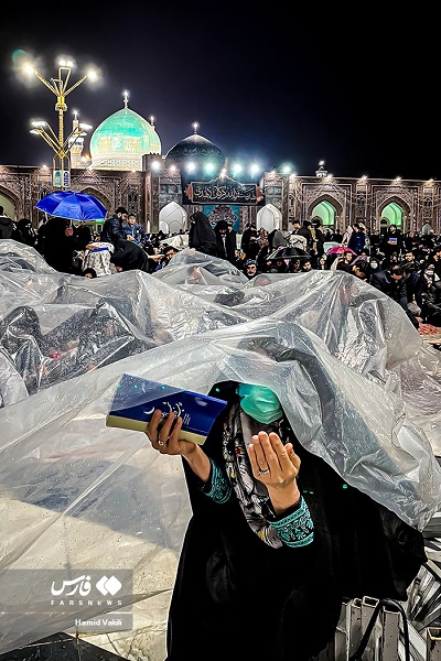 احیای شب بیست و یکم ماه رمضان در حرم رضوی