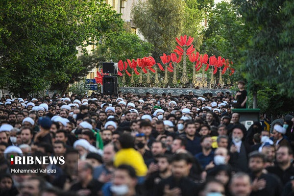 عزاداری روز شهادت امیر المومنین علی(ع) عزاداری روز شهادت امیر المومنین علی(ع)