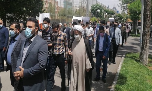 تجمع دانشگاهیان دانشگاه امیرکبیر در اعتراض به جنایات صهیونیستها تجمع دانشگاهیان دانشگاه امیرکبیر در اعتراض به جنایات صهیونیستها