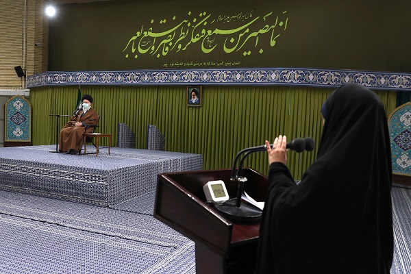 دیدار جمعی از دانشجویان با رهبرمعظم انقلاب