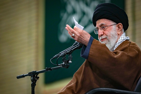 دیدار جمعی از دانشجویان با رهبرمعظم انقلاب