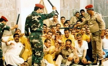 فریاد «یا خمینی» توسط توابین عراقی اسیر بعثیها فریاد «یا خمینی» توسط توابین عراقی اسیر بعثیها