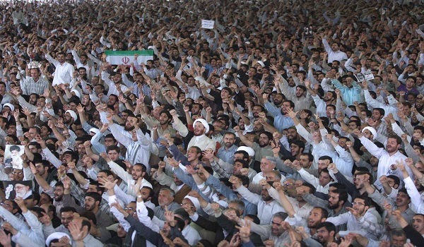 سخنرانی تاریخی رهبر انقلاب بعد از انتخابات ریاست‌جمهوری دهم/ هشدار سید حسن نصرالله به دشمنان ایران
