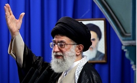 سخنرانی تاریخی رهبر انقلاب بعد از انتخابات ریاست‌جمهوری دهم/ هشدار سید حسن نصرالله به دشمنان ایران