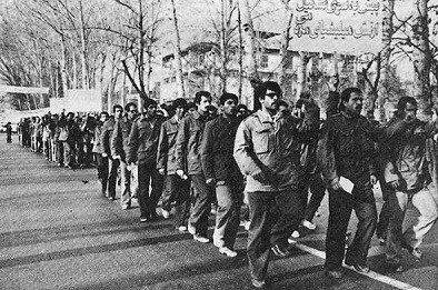 جنگ مسلحانه چرا و چگونه؟ / تحلیل درونگروهی سازمان از آغاز فاز نظامی در 30 خرداد 60 جنگ مسلحانه چرا و چگونه؟ / تحلیل درونگروهی سازمان از آغاز فاز نظامی در 30 خرداد 60