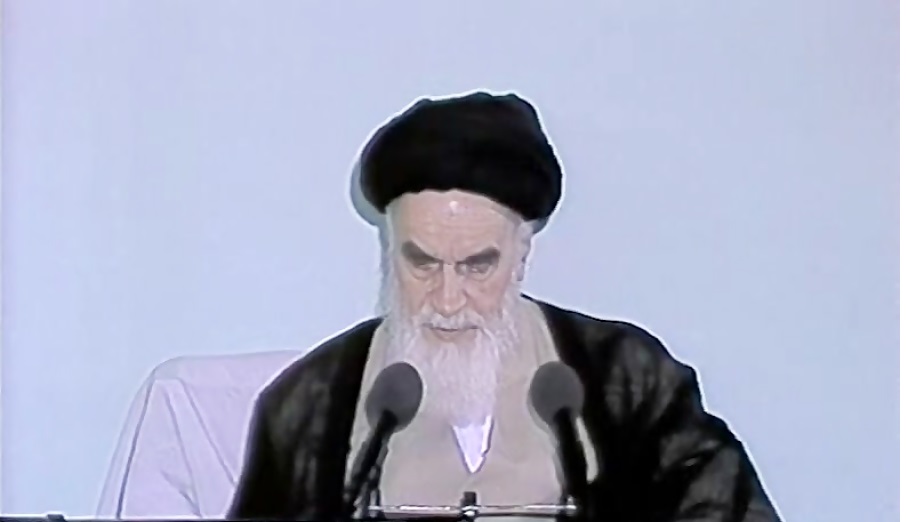 یک قدرتنمایی کوچک یک قدرتنمایی کوچک