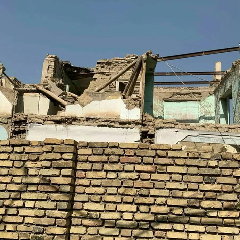 حاج احمد خانه ندارد !/از خانه سردار رشید اسلام فقط مخروبه ای باقی مانده است و بس. حاج احمد خانه ندارد !/از خانه سردار رشید اسلام فقط مخروبه ای باقی مانده است و بس.