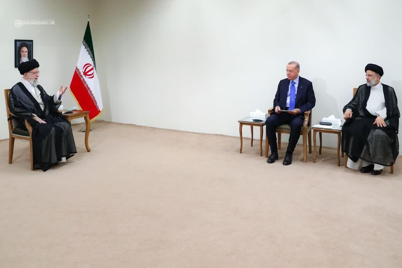 اقتداری بدور از نفت و پول و تبلیغ! اقتداری بدور از نفت و پول و تبلیغ!