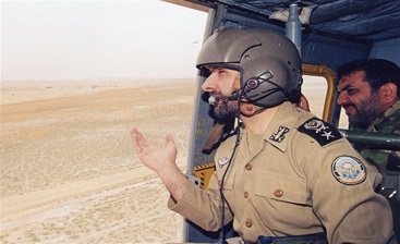 داستان زندگی سپهبد شهید صیاد شیرازی روی میز فرمانده ارتش ایتالیا داستان زندگی سپهبد شهید صیاد شیرازی روی میز فرمانده ارتش ایتالیا
