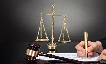 شناسایی و احضار متهمان ضرب و شتم بانوی محجبه به دادگاه/ رئیس قطار از خدمت تعلیق شد شناسایی و احضار متهمان ضرب و شتم بانوی محجبه به دادگاه/ رئیس قطار از خدمت تعلیق شد