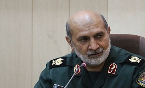 موسوی در جبهه تروریست های تکفیری و جنایت های آمریکا/صدور بیانیه بی منطق نقاب از چهره او برداشت موسوی در جبهه تروریست های تکفیری و جنایت های آمریکا/صدور بیانیه بی منطق نقاب از چهره او برداشت