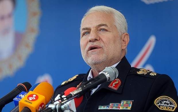 خودروسازان فقط درآمد زایی می‌کنند