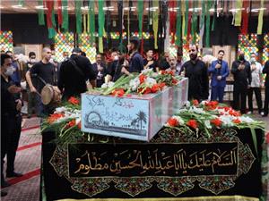پیکر مطهر شهید گمنام در منطقه ۴ تشییع شد پیکر مطهر شهید گمنام در منطقه ۴ تشییع شد
