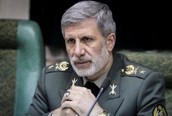 امیر حاتمی: قدرت دفاعی قابل مذاکره نیست امیر حاتمی: قدرت دفاعی قابل مذاکره نیست