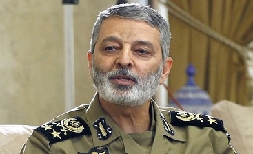 جزئیات برخورد ناوشکن جماران با قایق آمریکایی از زبان سرلشکر موسوی جزئیات برخورد ناوشکن جماران با قایق آمریکایی از زبان سرلشکر موسوی