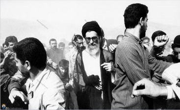 انتشار برای اولین‌بار؛لحظاتی از سفر استانی رهبر انقلاب به لرستان+فیلم