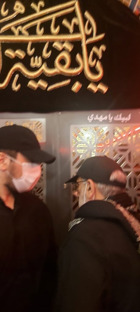 تصاویر متفاوت از سردار قاآنی در حرم سامرا همزمان با اربعین تصاویر متفاوت از سردار قاآنی در حرم سامرا همزمان با اربعین
