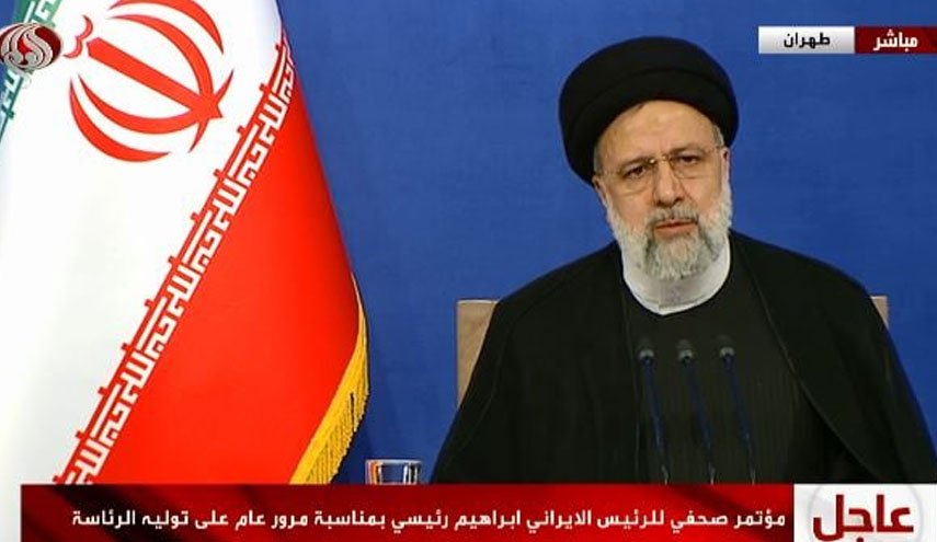 آغاز نشست مطبوعاتی رئیسجمهور آغاز نشست مطبوعاتی رئیسجمهور