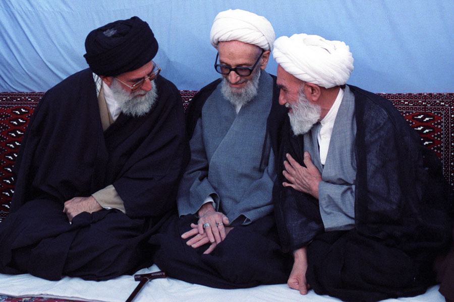 ماجرای توصیه آیت‌الله خامنه‌ای درباره آیت‌الله ناصری