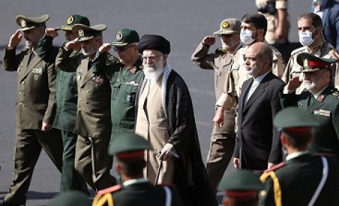حمایت فرماندهان نیروهای مسلح از بیانات رهبر انقلاب /به فضل الهی لحظه ای از کید دشمنان غافل نخواهیم شد حمایت فرماندهان نیروهای مسلح از بیانات رهبر انقلاب /به فضل الهی لحظه ای از کید دشمنان غافل نخواهیم شد