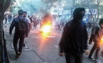 گفت و گو میان اغتشاشگران و نظام!/عوض کردن جای دوست و دشمن با زیرکی!