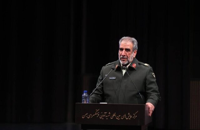 کشف حجاب مساوی با قانون‌شکنی است
