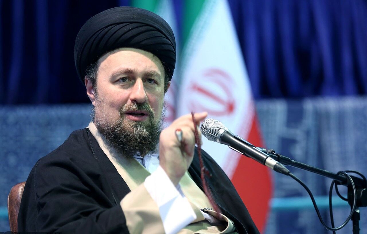 سید حسن خمینی: به سادگی از کنار احکام الهی نگذریم