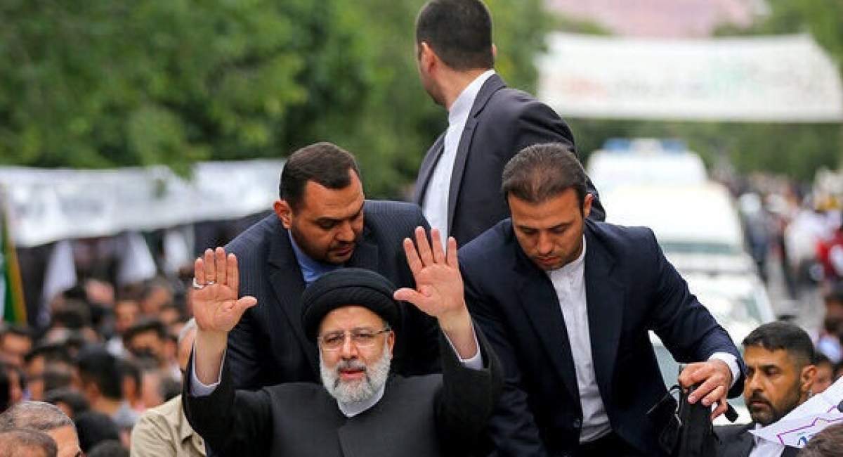 تلاش بی‌وقفه شهید رئیسی برای ایران